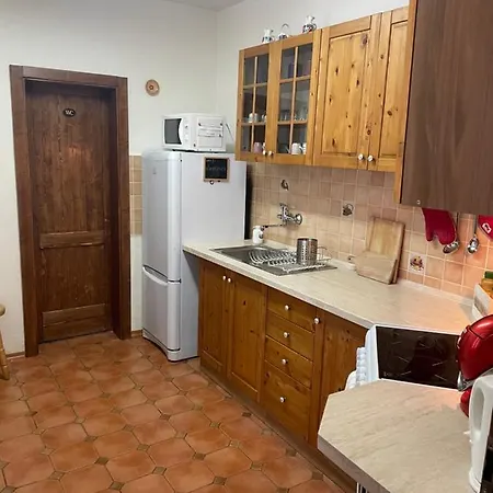 Vidiecky Dom Alexsandra - V Sukromi Casa di campagna *